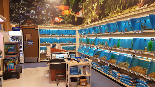 Pet Supply Store «PetSmart», reviews and photos, 8111 Brier Creek Pkwy, Raleigh, NC 27617, USA