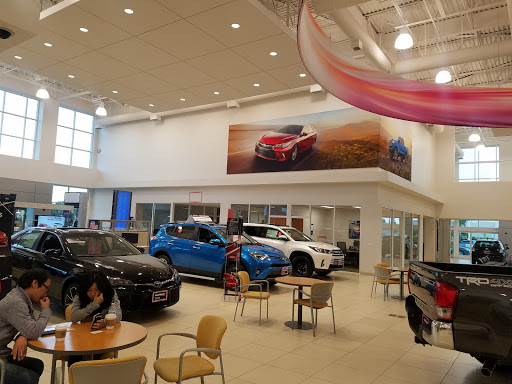 Toyota Dealer «AutoNation Toyota Irvine», reviews and photos, 9101 Research Dr, Irvine, CA 92618, USA