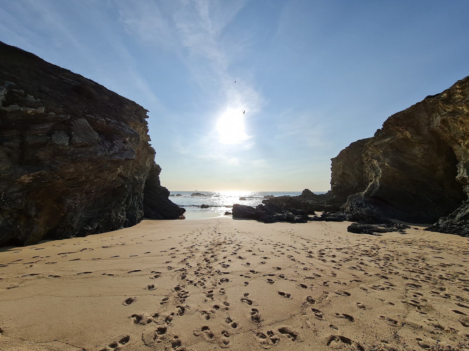 Φωτογραφία του Praia de Porto Covinho άγρια περιοχή