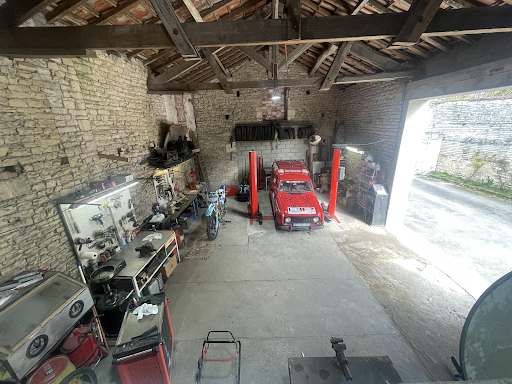 Photo 2 - DIACO AUTOMOBILE