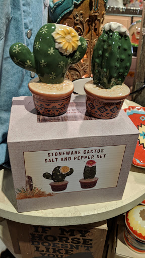 American Restaurant «Cracker Barrel Old Country Store», reviews and photos, 675 Buford Hwy, Cumming, GA 30040, USA