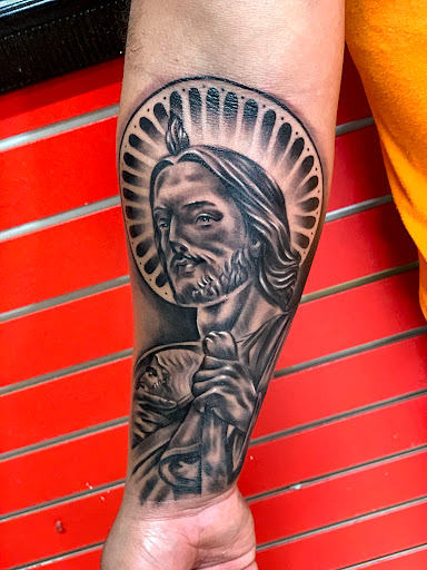 Explore tattoo ideas meaning family, creative tattoo ideas in El Paso, available at Estilo Firme Tattoo Co.