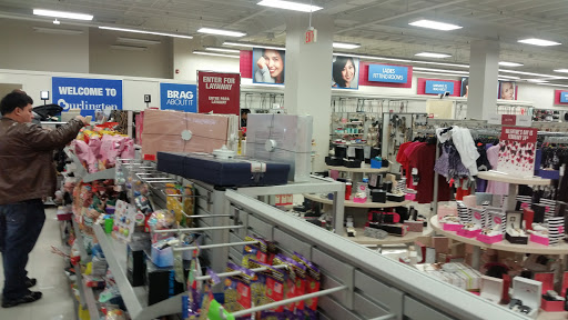Clothing Store «Burlington Coat Factory», reviews and photos, 6350 Seven Corners Center, Falls Church, VA 22044, USA