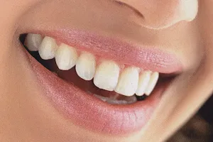 Roca Dental image