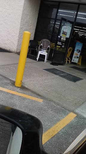 Discount Store «Dollar General», reviews and photos, 714 N Center St, Lagrange, OH 44050, USA