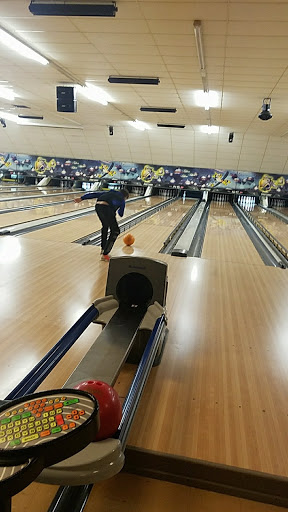 Bowling Alley «Ernst Lanes», reviews and photos, 10561 Grant St, Chardon, OH 44024, USA