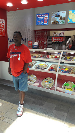 Shopping Mall «West County Center», reviews and photos, 80 W County Center Dr, Des Peres, MO 63131, USA