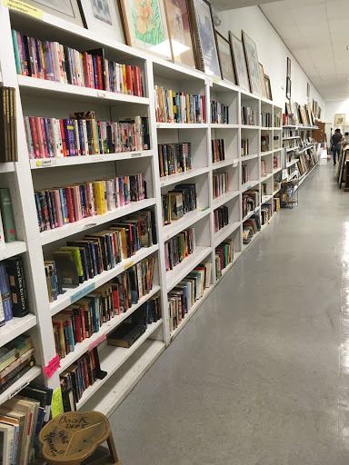 Thrift Store «Humane Society Thrift Store», reviews and photos, 4445 20th St, Vero Beach, FL 32966, USA