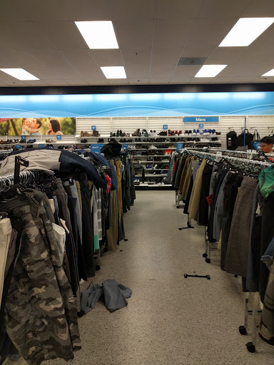 Clothing Store «Ross Dress for Less», reviews and photos, 1198 Brickyard Rd, Salt Lake City, UT 84106, USA