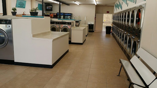 Mina's Laundromat
