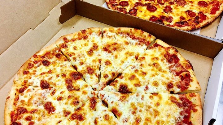 Donahues Pizza 02893