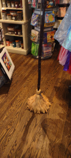 American Restaurant «Cracker Barrel Old Country Store», reviews and photos, 2525 Brindle Dr, Harrisburg, PA 17110, USA