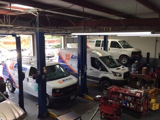 Auto Repair Shop «Master European Auto», reviews and photos, 1614 Pat Booker Rd, Universal City, TX 78148, USA