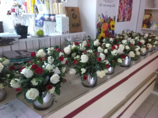 Florist «A1 Flowers By June Taylor», reviews and photos, 771 Main St, Dunedin, FL 34698, USA