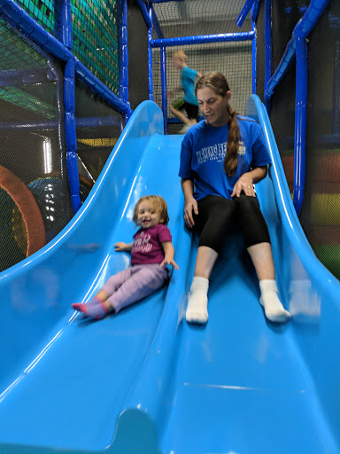 Amusement Center «High Roller Skating Center of La Crosse», reviews and photos, 3624 East Ave S, La Crosse, WI 54601, USA