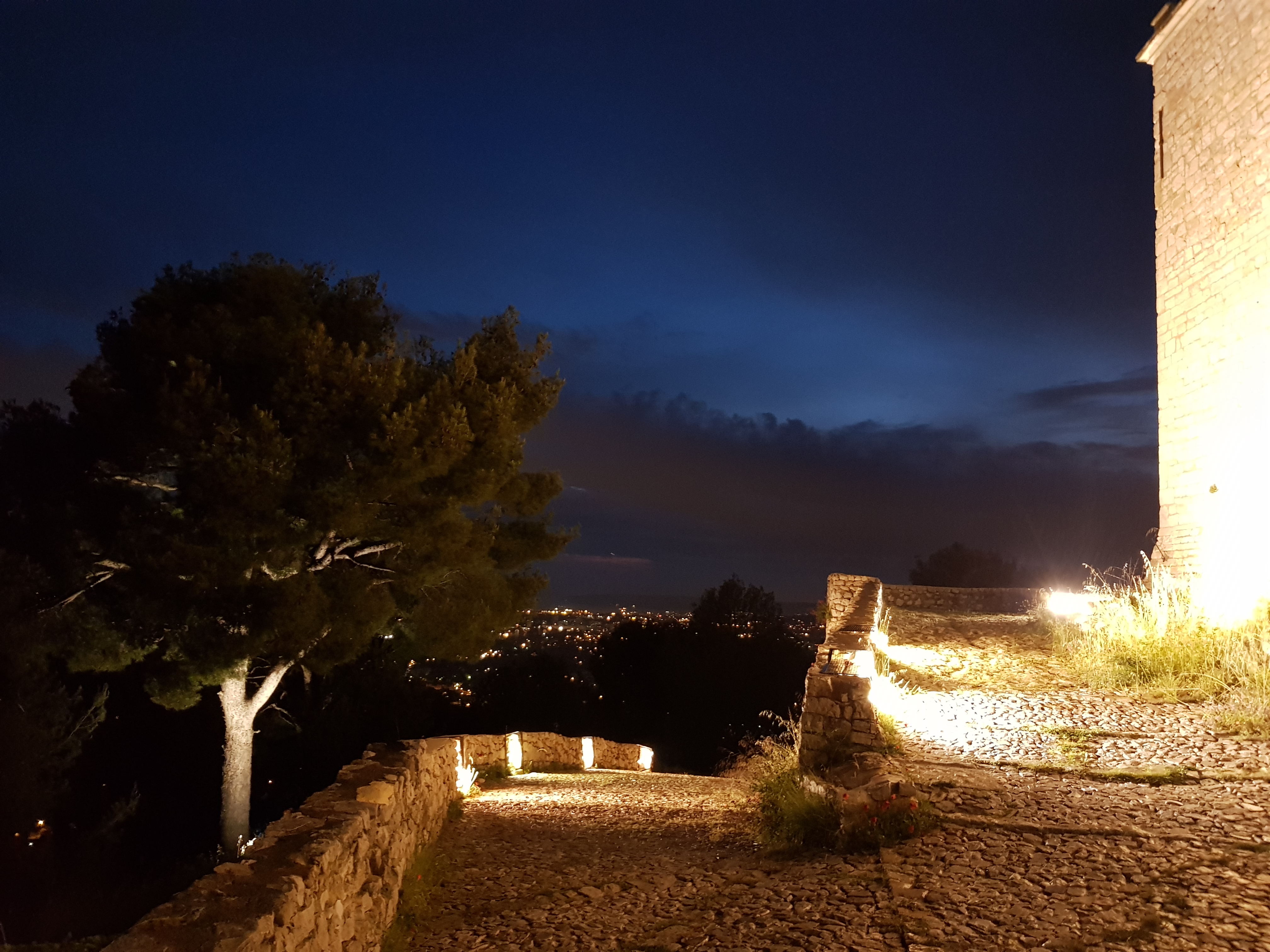Photo n° 6 de l'avis de Philippe.l fait le 23/05/2018 à 20:01