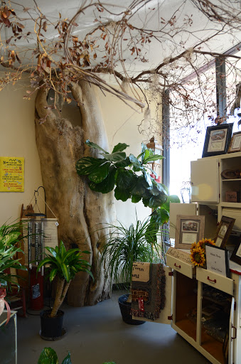 Florist «Muscle Shoals Florist», reviews and photos, 2415 Rosedale St, Muscle Shoals, AL 35661, USA