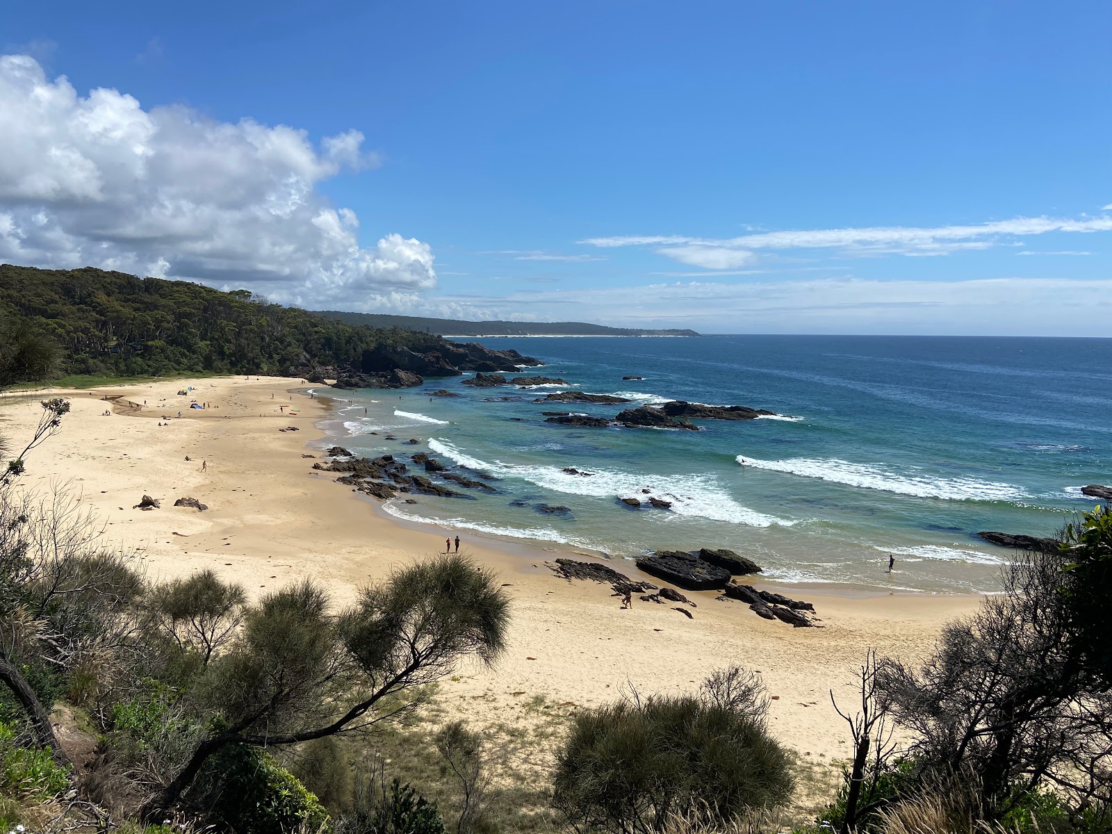 Foto von Mystery Bay Beach mit beiger sand Oberfläche