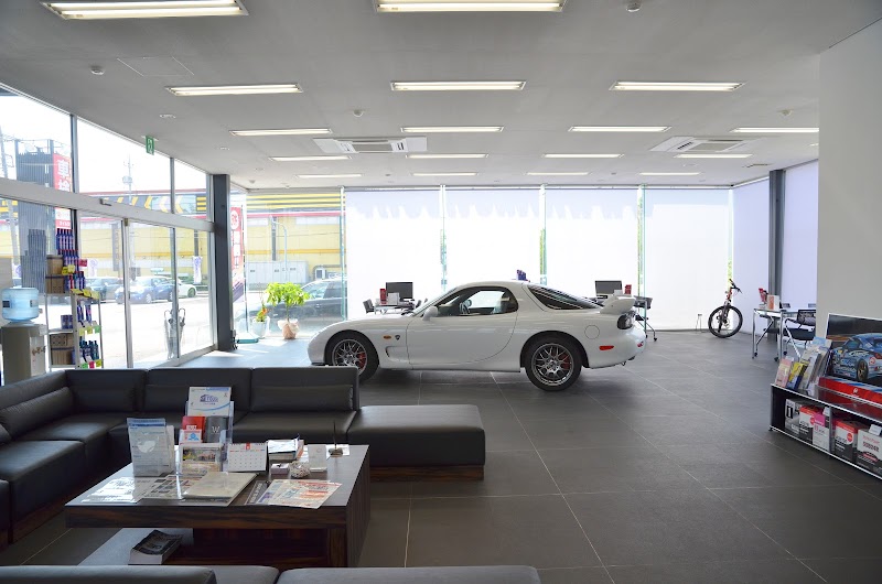 Gtnet車検センター群馬伊勢崎 Cafetime 群馬県伊勢崎市上泉町 自動車修理 整備店 カフェ グルコミ