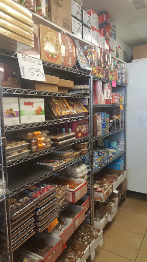 Grocery Store «Babylon Food Market», reviews and photos, 1056 S Roselle Rd, Schaumburg, IL 60193, USA