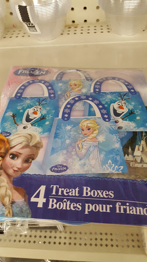 Dollar Store «Dollar Tree», reviews and photos, 3337 Rosecrans St, San Diego, CA 92110, USA