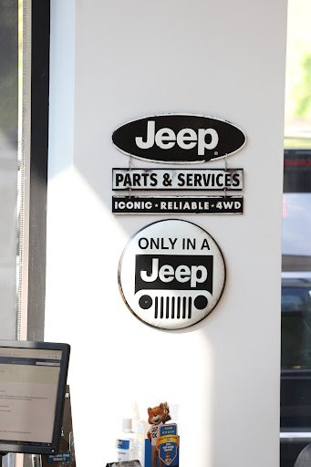 Jeep Dealer «Jeep Chrysler Dodge City», reviews and photos