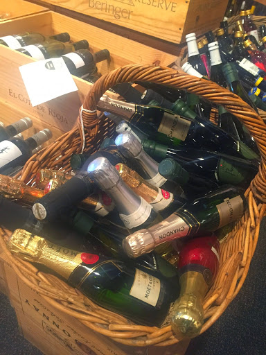 Wine Store «Baskets Gourmet/Wine World», reviews and photos, 7737 Five Mile Rd, Cincinnati, OH 45230, USA