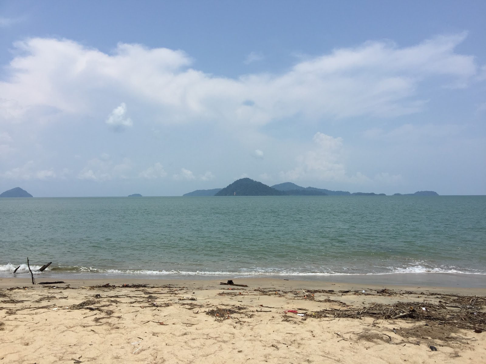 Photo of Mani Nakha Beach with turquoise water surface