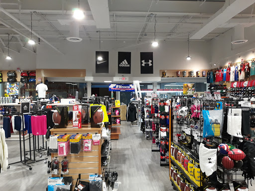 Shopping Mall «Lebanon Valley Mall», reviews and photos, 2231 Lebanon Valley Mall, Lebanon, PA 17042, USA