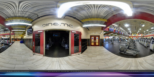 Health Club «Onelife Fitness - Chesapeake Square Gym», reviews and photos, 4628 Portsmouth Blvd, Chesapeake, VA 23321, USA