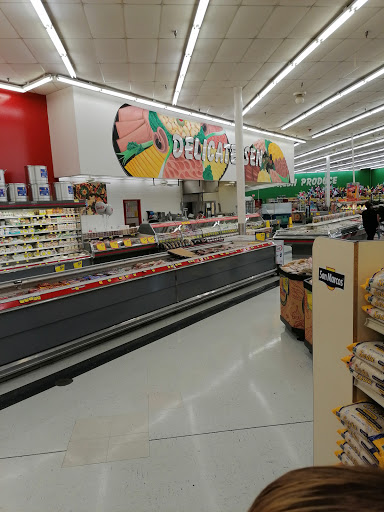 Grocery Store «Fiesta Mart», reviews and photos, 611 W Jefferson Blvd, Dallas, TX 75208, USA