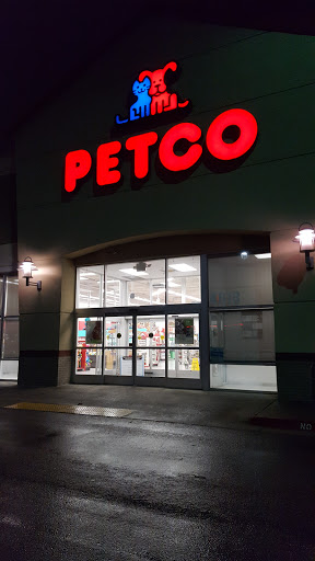 Pet Supply Store «Petco Animal Supplies», reviews and photos, 4013 W Walnut St, Rogers, AR 72756, USA