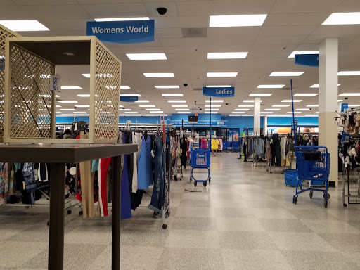 Clothing Store «Ross Dress for Less», reviews and photos, 1237 E Golf Rd, Schaumburg, IL 60173, USA