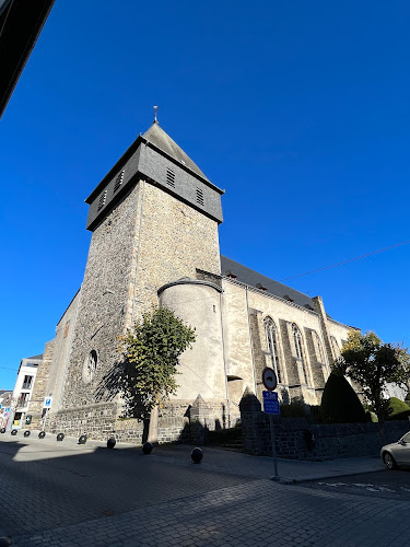 Beoordelingen van Sint-Pieterskerk in Bastenaken - Kerk