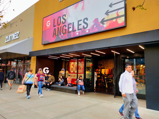 Sporting Goods Store «ASICS Outlet», reviews and photos, 20 City Blvd W #112, Orange, CA 92868, USA