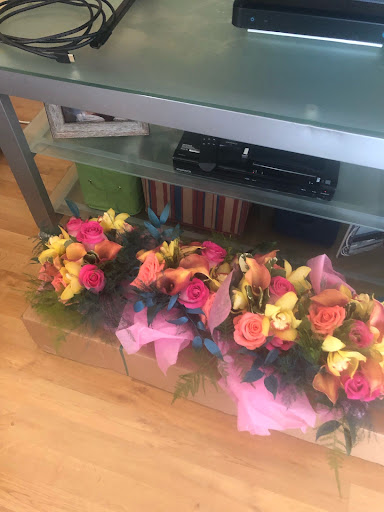 Florist «Finer Flowers», reviews and photos, 645 E Landis Ave, Vineland, NJ 08360, USA