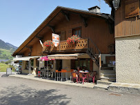 Montagne du Café Le Savoy à Saint-Nicolas-la-Chapelle - n°5