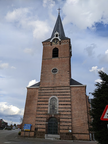 Sint-Hubertuskerk - Kerk