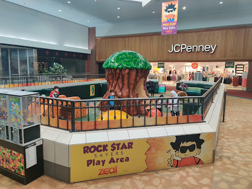 Shopping Mall «Westland Shopping Center», reviews and photos, 35000 Warren Rd, Westland, MI 48185, USA