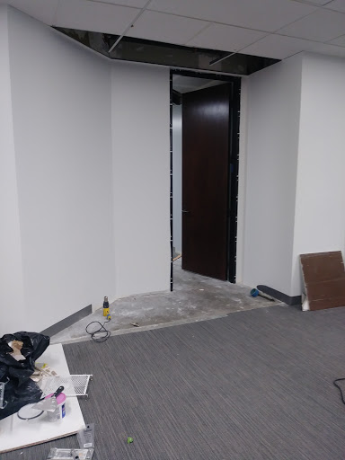 Paint Store «Dunn-Edwards Paints - Costa Mesa», reviews and photos, 3015 Bristol St, Costa Mesa, CA 92626, USA