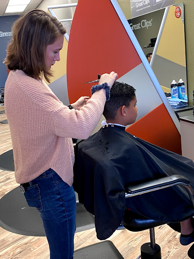 Hair Salon «Great Clips», reviews and photos, 5011 Troup Hwy Suite 600, Tyler, TX 75707, USA