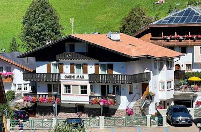 Photo hôtels Garni Hotel Max 39047 Santa Cristina Gherdëina