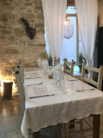 Atmosphère du Restaurant français Dame l'Oie à Pernes-les-Fontaines - n°4
