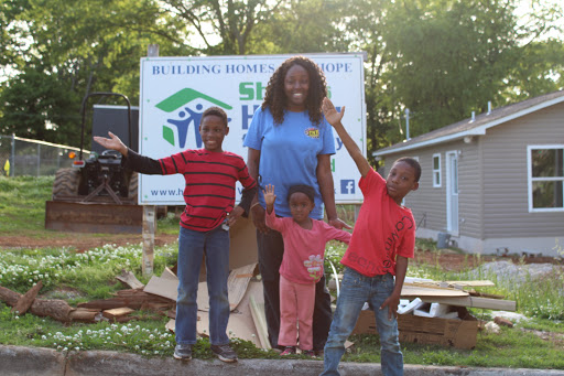 Non-Profit Organization «Shoals Habitat For Humanity - Affiliate Office», reviews and photos, 1120 N Royal Ave, Florence, AL 35630, USA