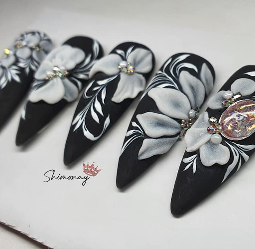 Hair Salon «V.I.P. Salon & Spa», reviews and photos, 15580 King Rd, Riverview, MI 48193, USA