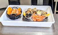 Plats et boissons du Restaurant de fruits de mer Huîtres David LECOSSOIS / Eleveur - Expéditeur à La Barre-de-Monts - n°18