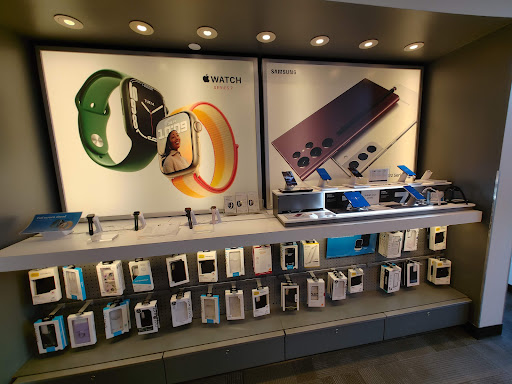 Cell Phone Store «AT&T», reviews and photos, 5527 S Williamson Blvd, Port Orange, FL 32128, USA