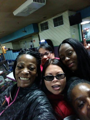 Bowling Alley «Cherry Hill Lanes», reviews and photos, 300 Inkster Rd, Dearborn Heights, MI 48127, USA