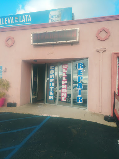 CELL PHONE AND COMPUTER REPAIR image
