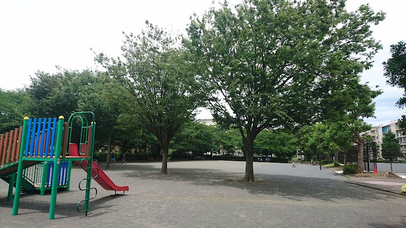 上飯田西公園